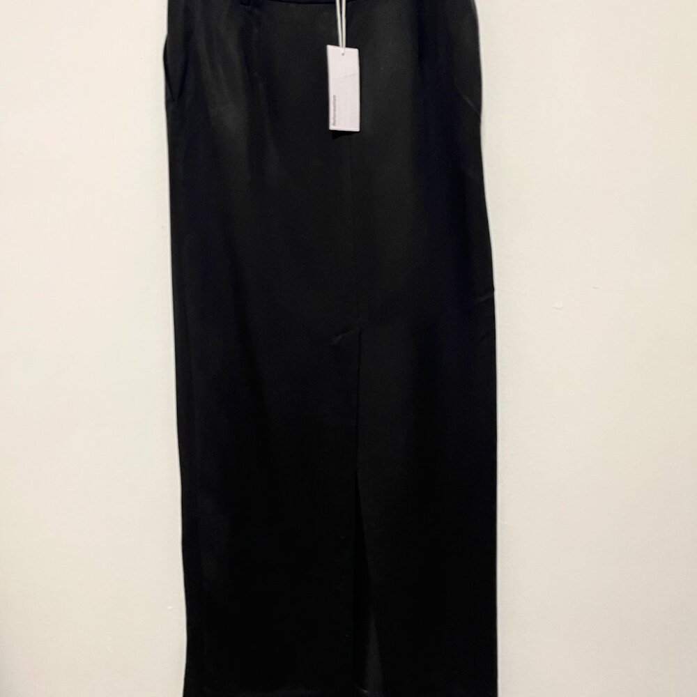 Reformation Black Maxi Skirt With Back Slit & Pockets Size 2 - Picture 9 of 16